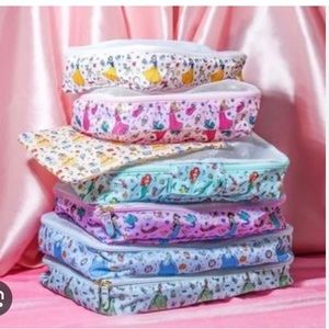 Sold out never used Stoney Clover Lane Disney princess packing cubes